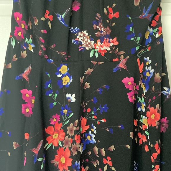 Express Dress - Picture 3 of 5